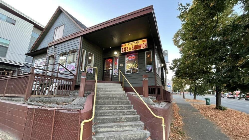 Ballard's Townhome With Office & Walk Score 98 Holiday home