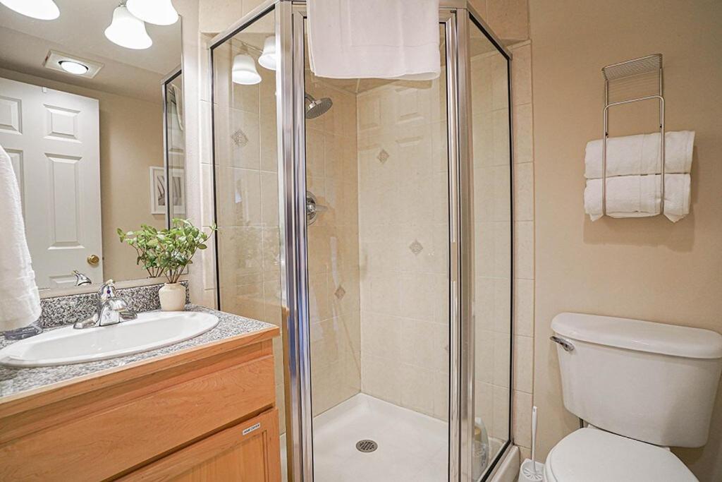 Ballard's Townhome With Office & Walk Score 98 Holiday home *