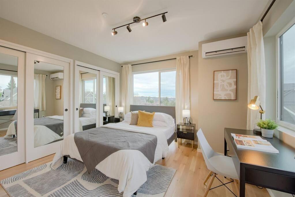 Charm, Near University, 3 Bedroom W&d, Fast Wifi Apartment