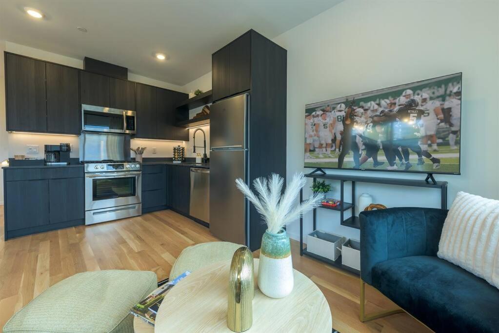 Charm, Near University, 3 Bedroom W&d, Fast Wifi * Seattle