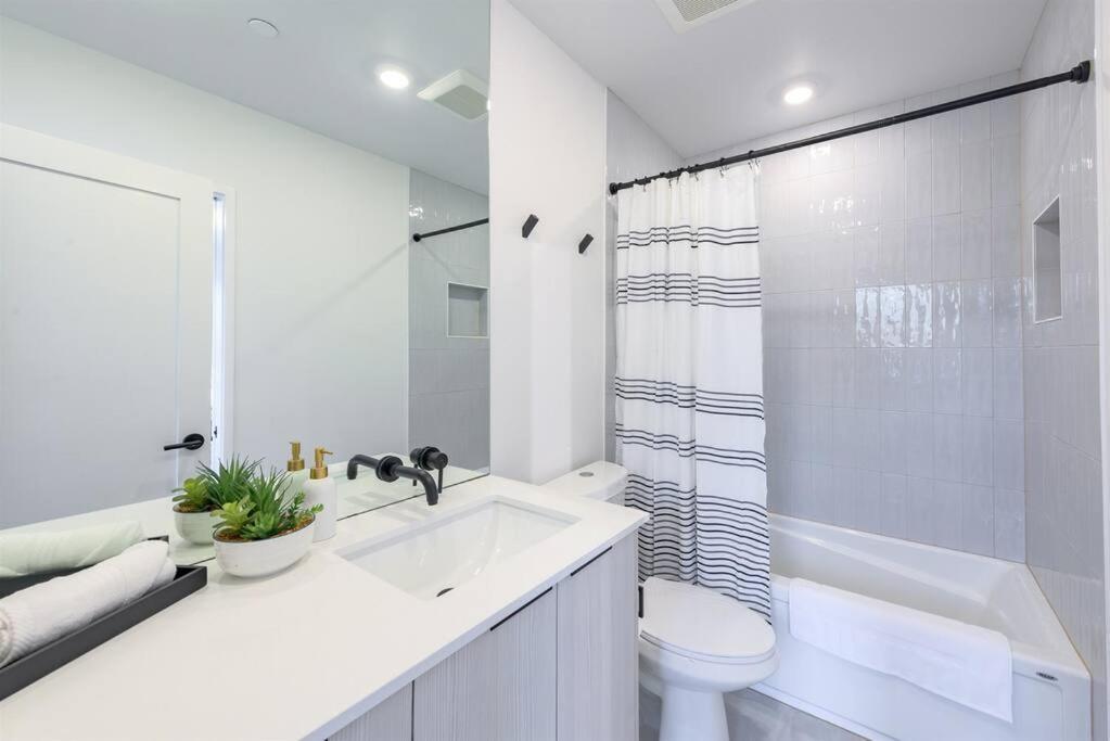 Apartment Charm, Near University, 3 Bedroom W&d, Fast Wifi *