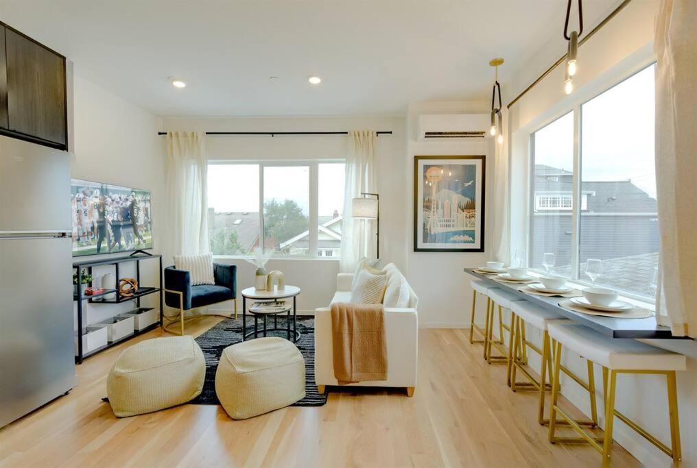 Charm, Near University, 3 Bedroom W&d, Fast Wifi Seattle