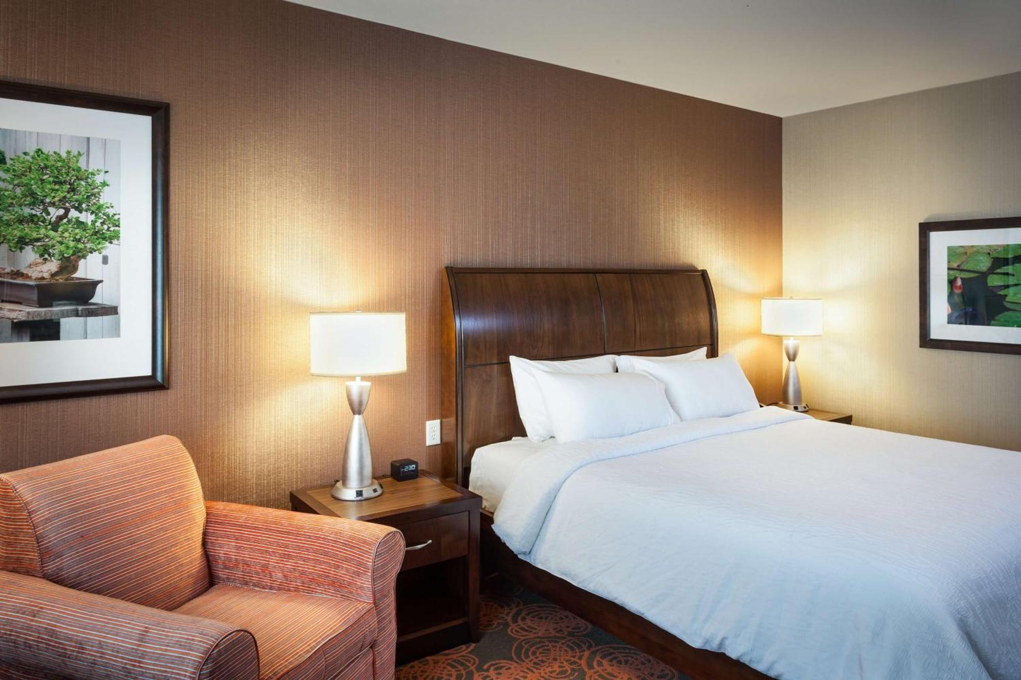 Hilton Garden Downtown Hotel 4*