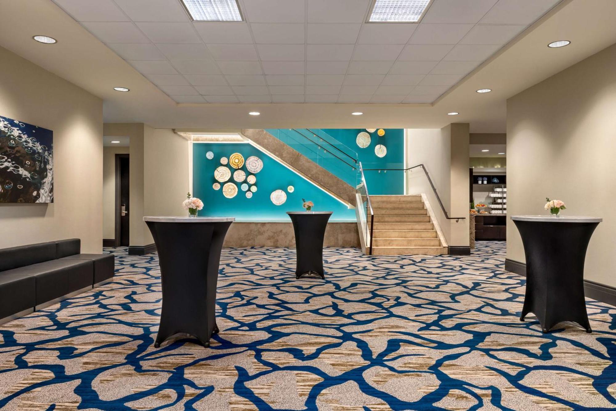 Hotel Hilton Motif 4*
