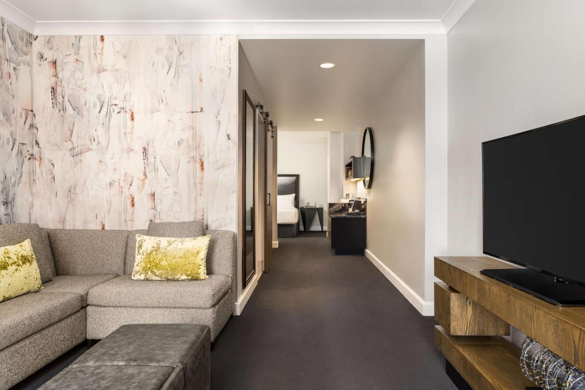 Hilton Motif Seattle