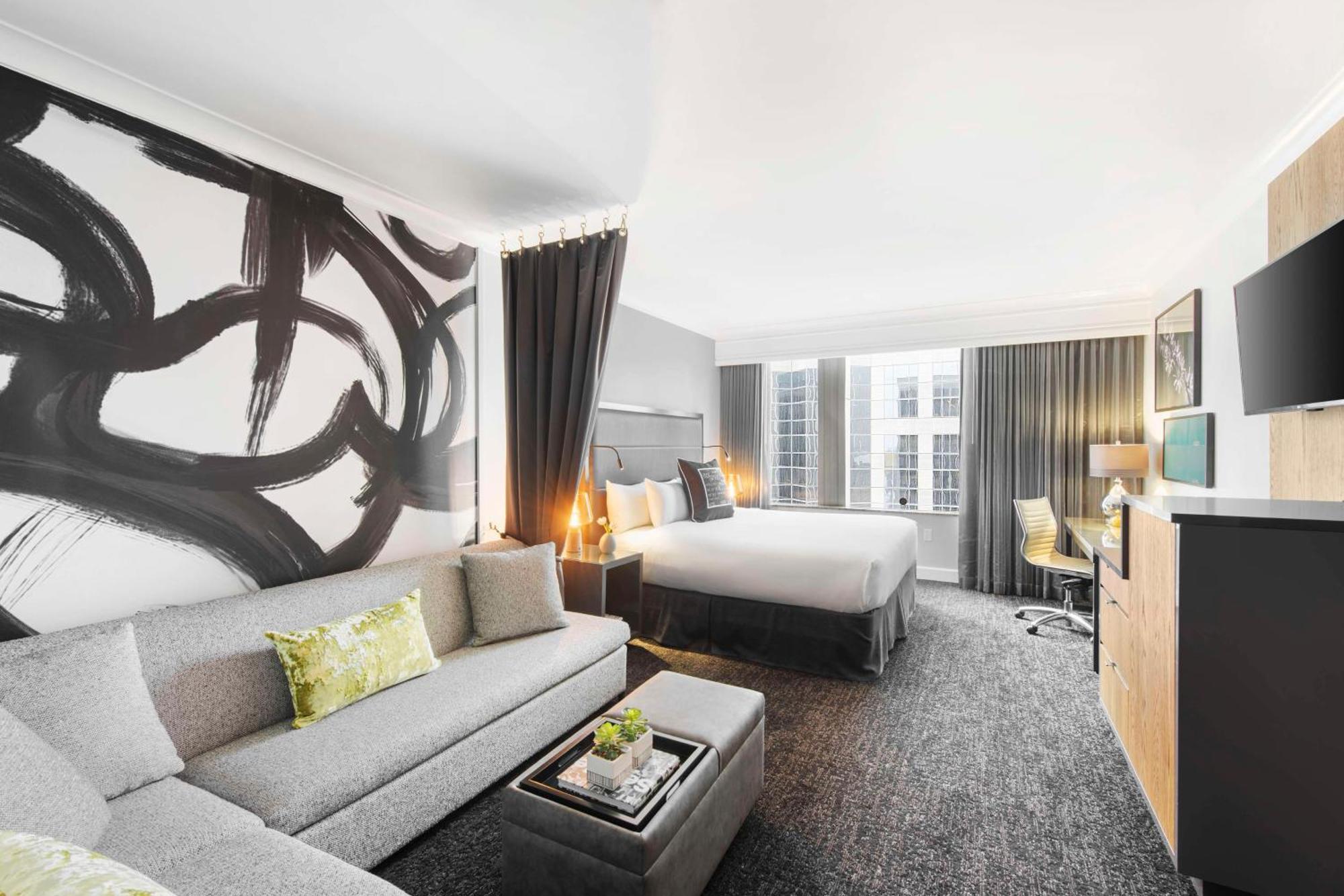 Hotel Hilton Motif