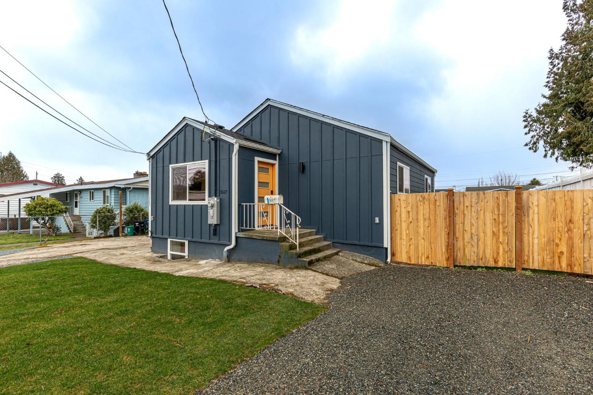 Beautifully Remodeled Rambler In South