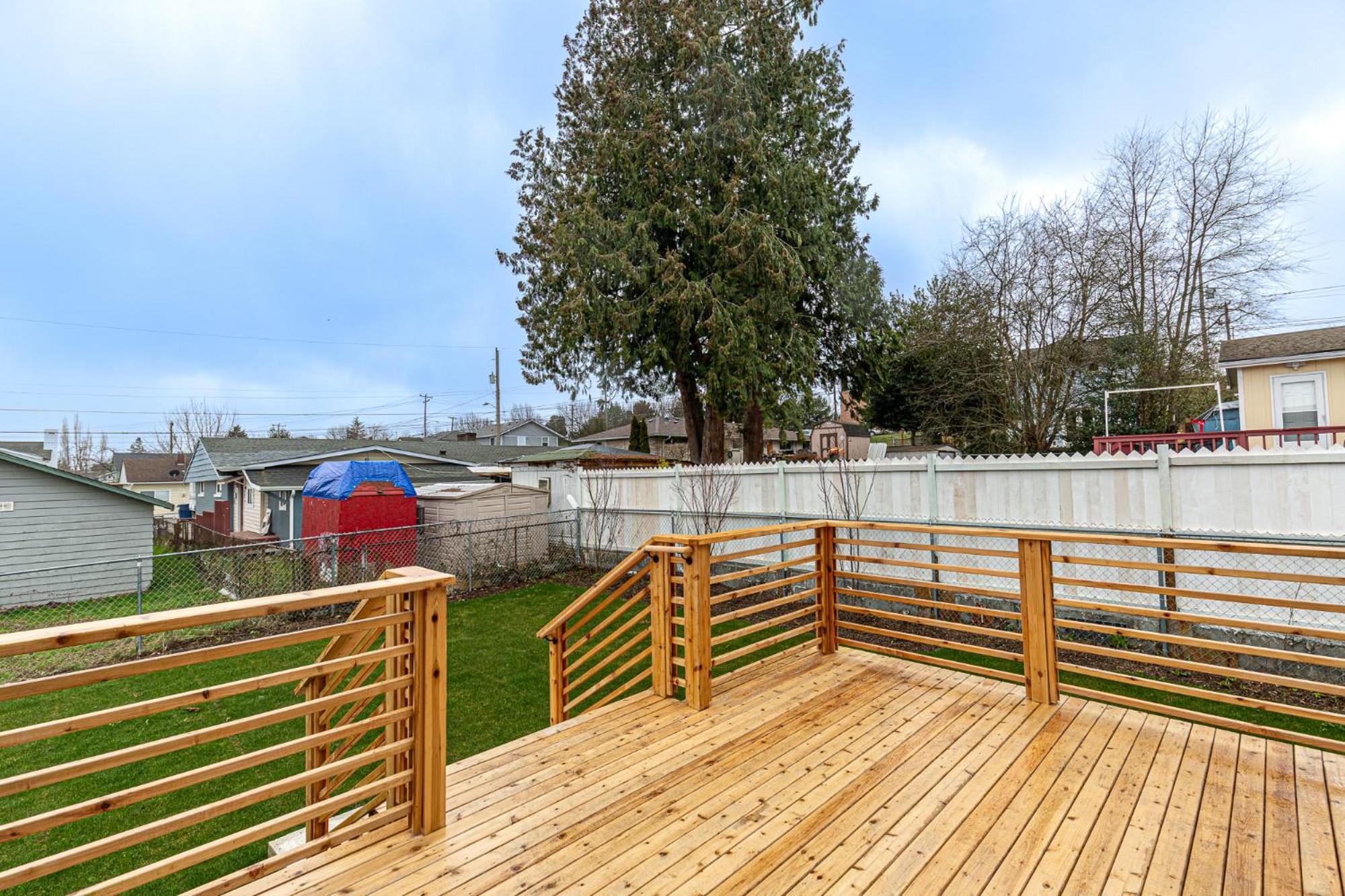 Beautifully Remodeled Rambler In South Holiday home