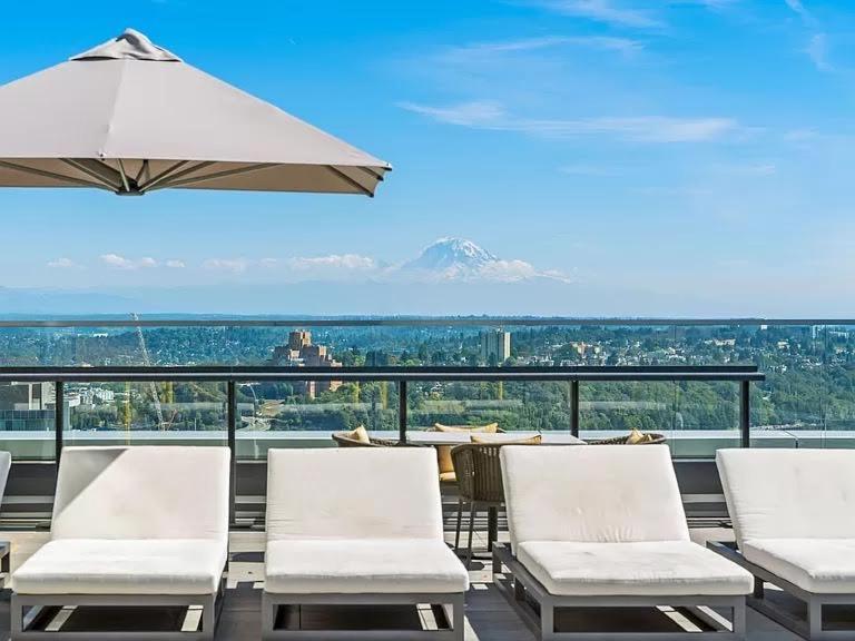 Luxury 1 Bedroom 1bath Convention Center * Seattle