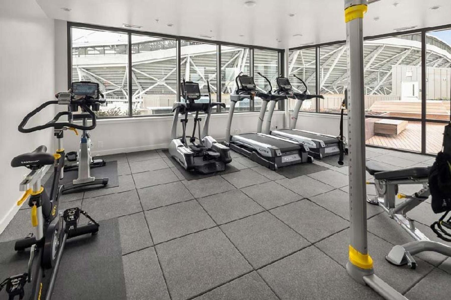 Pioneer Sq 1br W Wd Gym Bbq Sound View Sea-157 * Seattle
