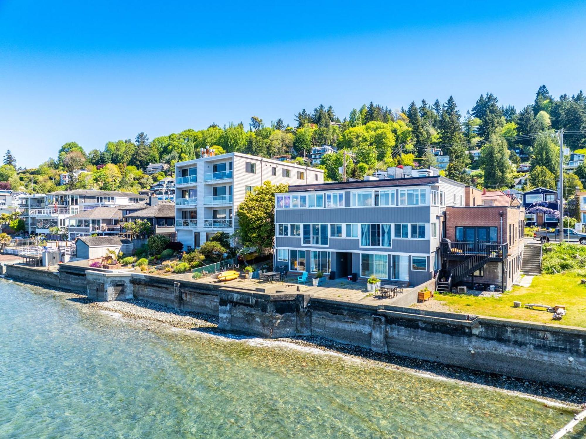 Waterfront Bliss, 2 Bedroom Apt Near Alki *