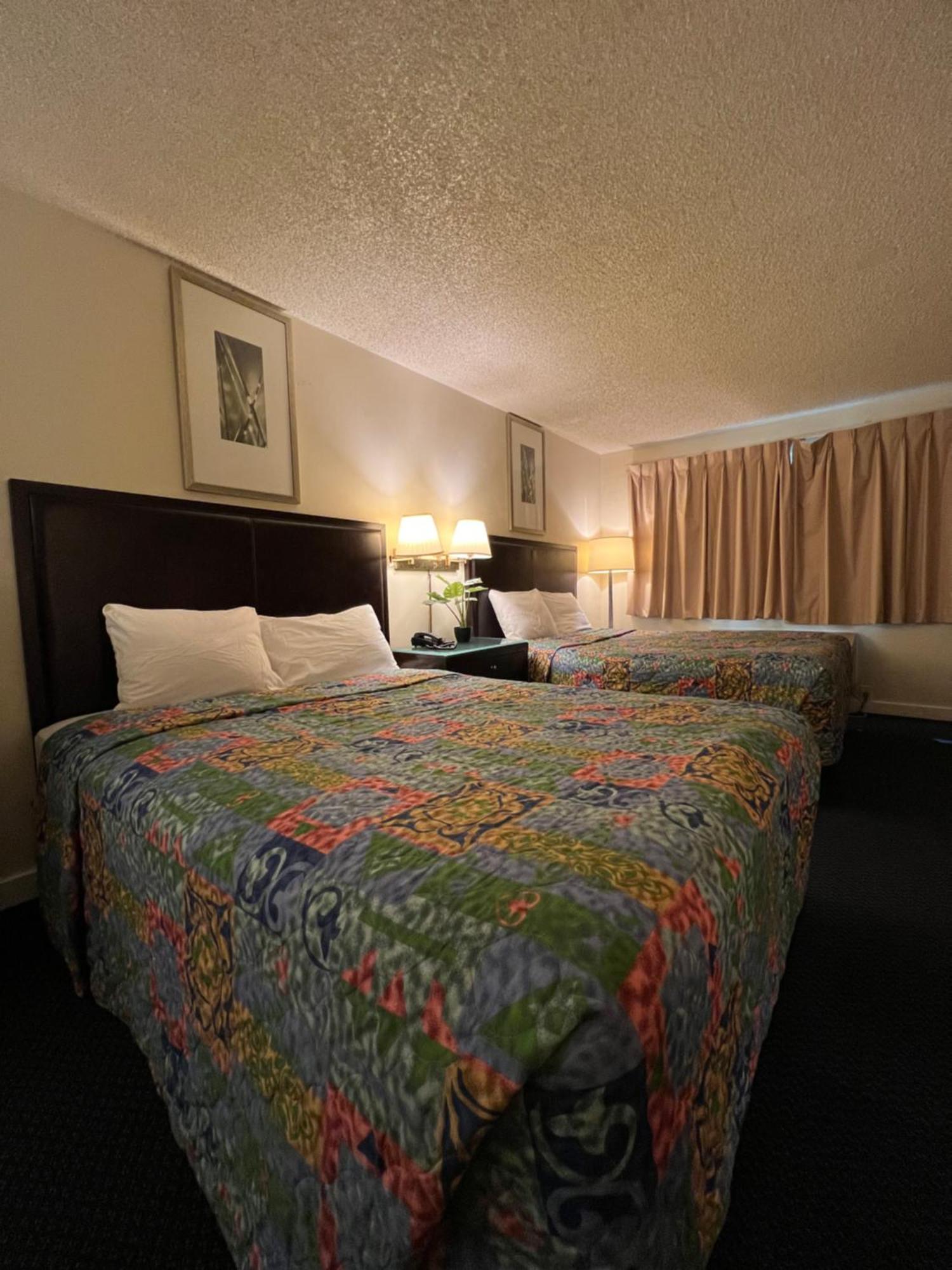 Columbus Motor Motel Seattle