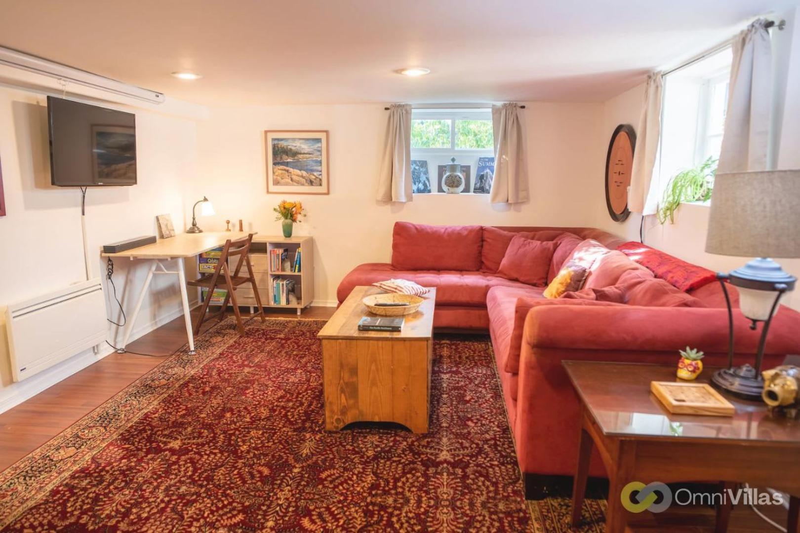 Gorgeous 1 Bedroom Space Apartment