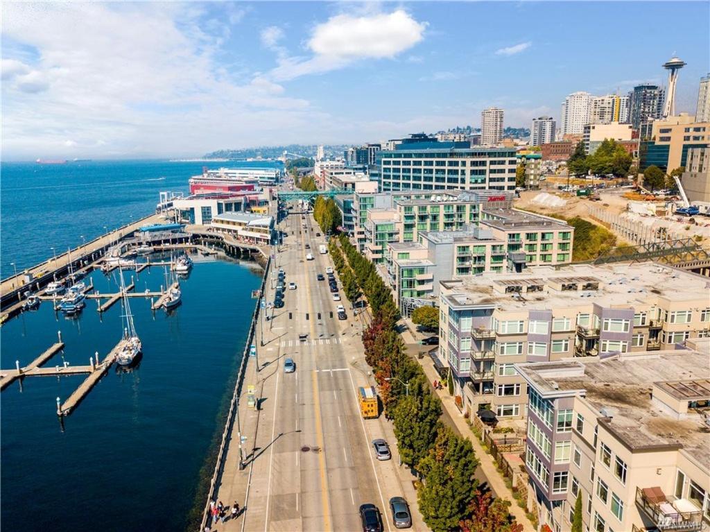 Holiday home New Downtown 2 Beds, 2 Baths Waterfront Alaska 335