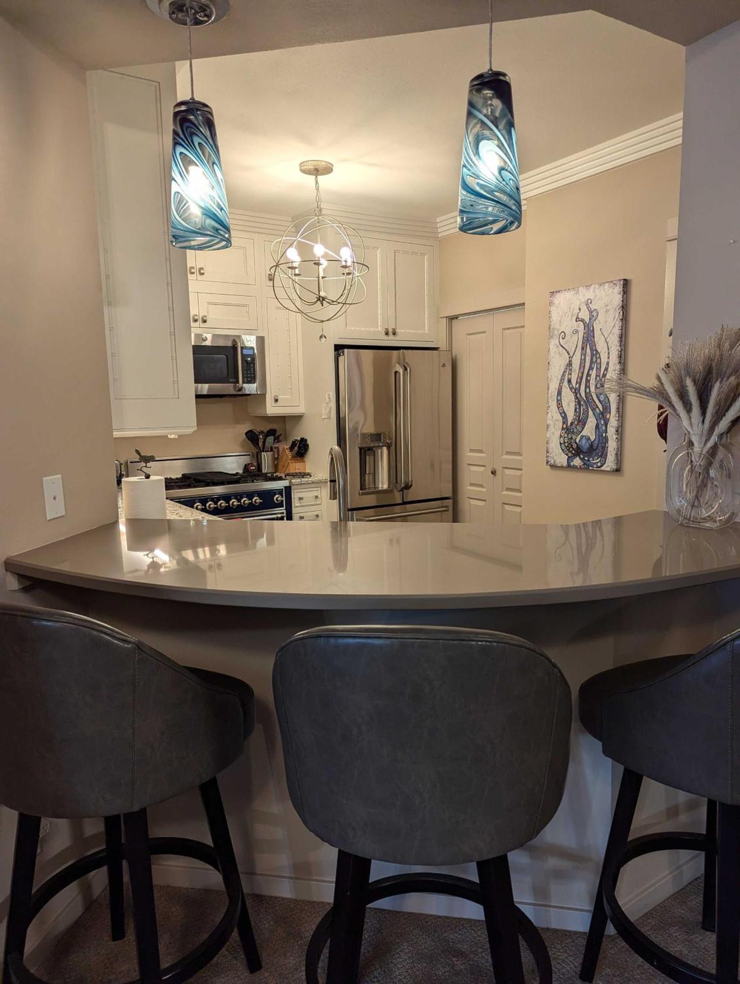 Holiday home New Downtown 2 Beds, 2 Baths Waterfront Alaska 335 *