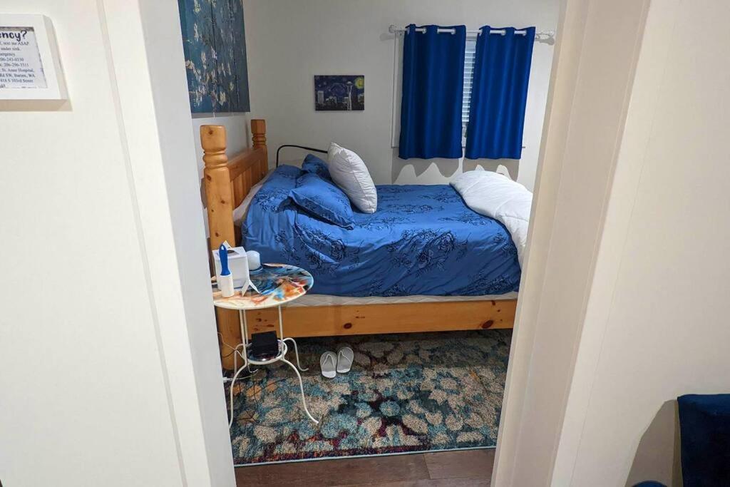 The Gogh - A Cozy, Creative Retreat Apartment
