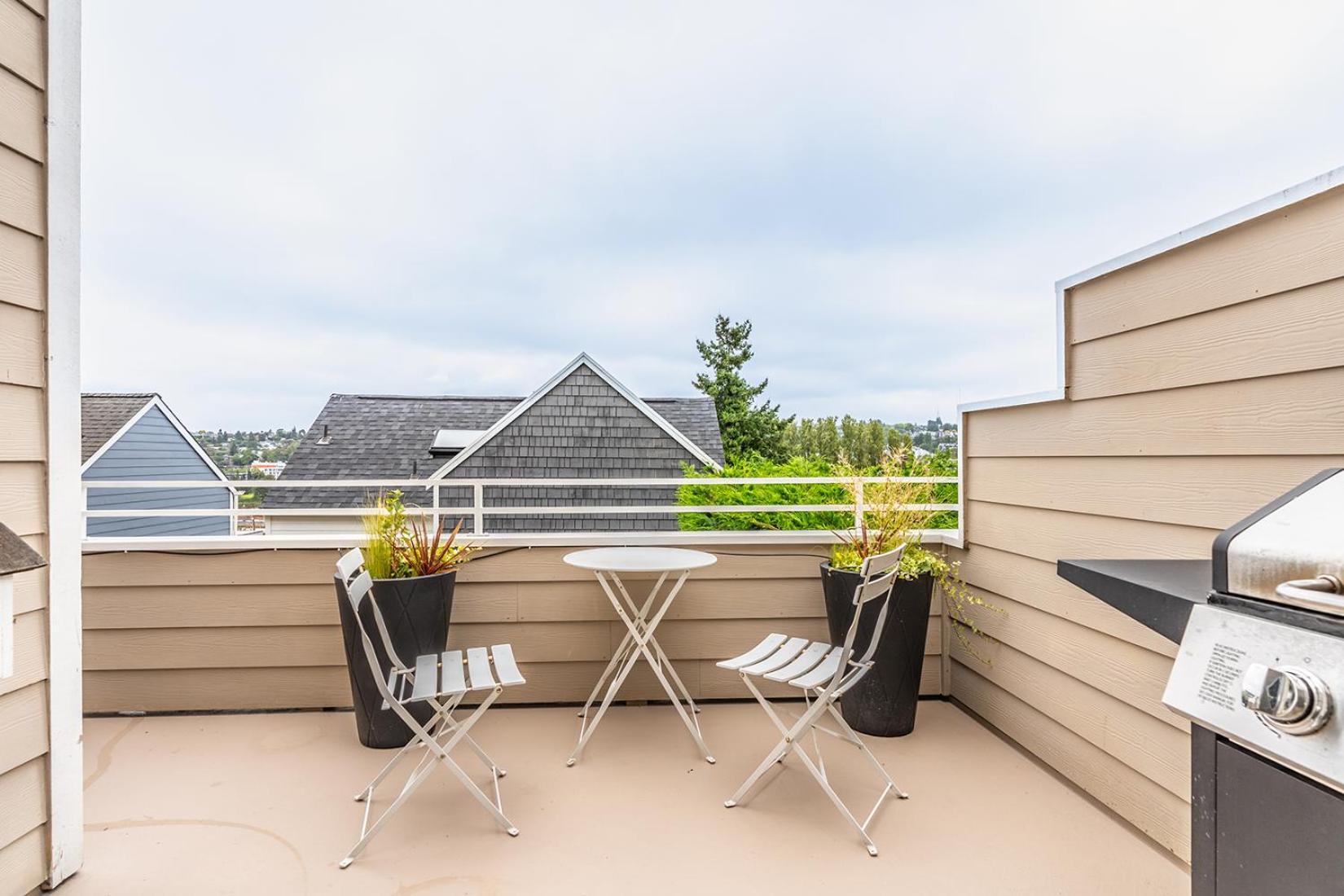Majestic Views With A Hot Tub! * Seattle