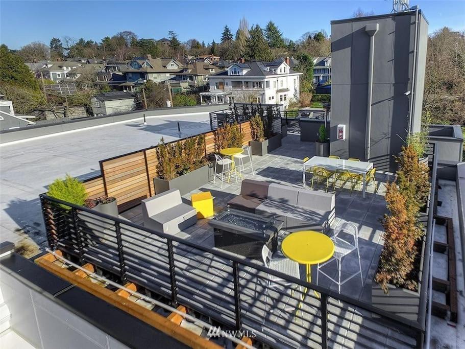 Stunning Capitol Hill 1bd Apartment
