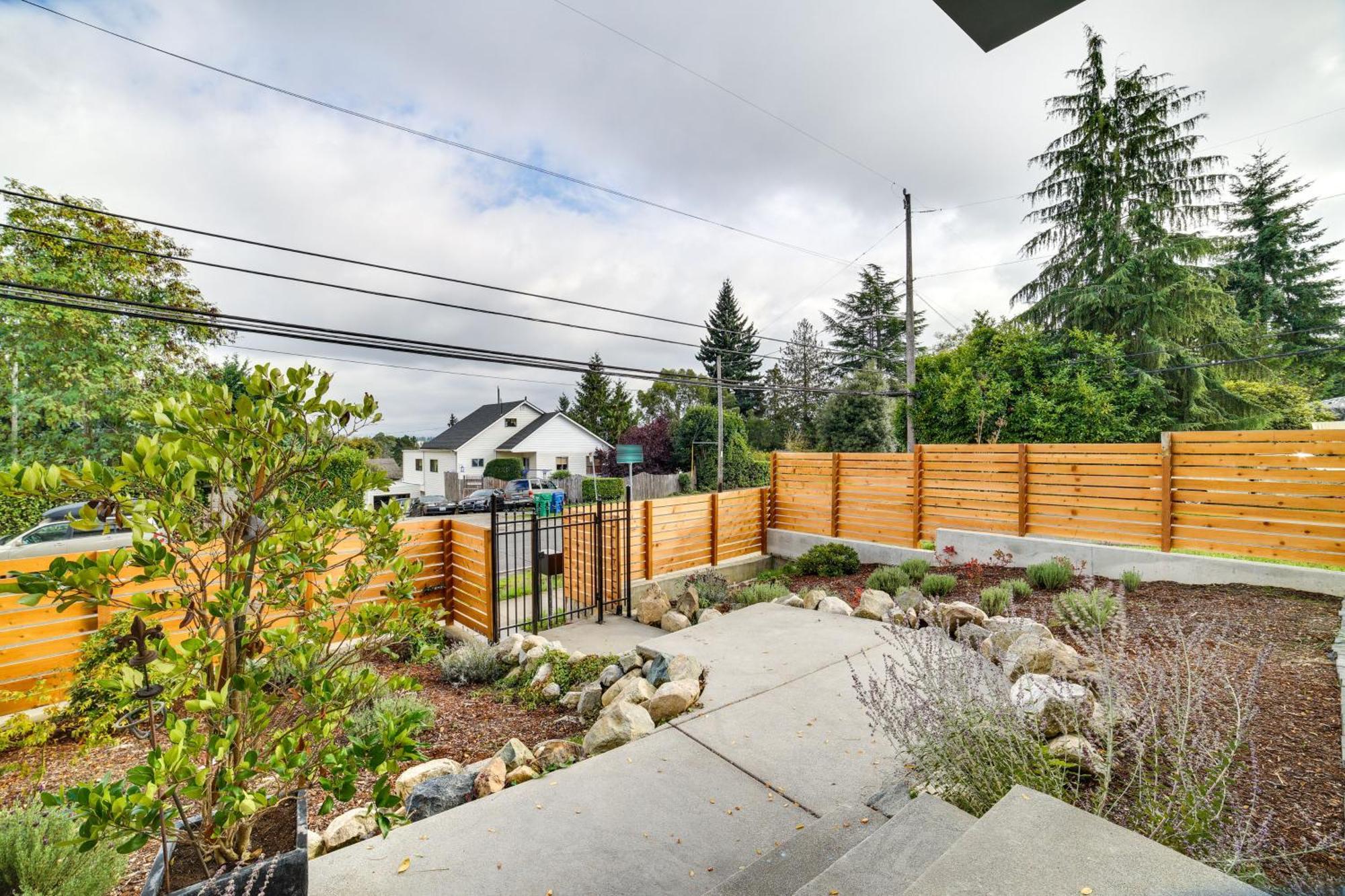 Luxe Vacation About 9 Mi To Downtown! Holiday home *