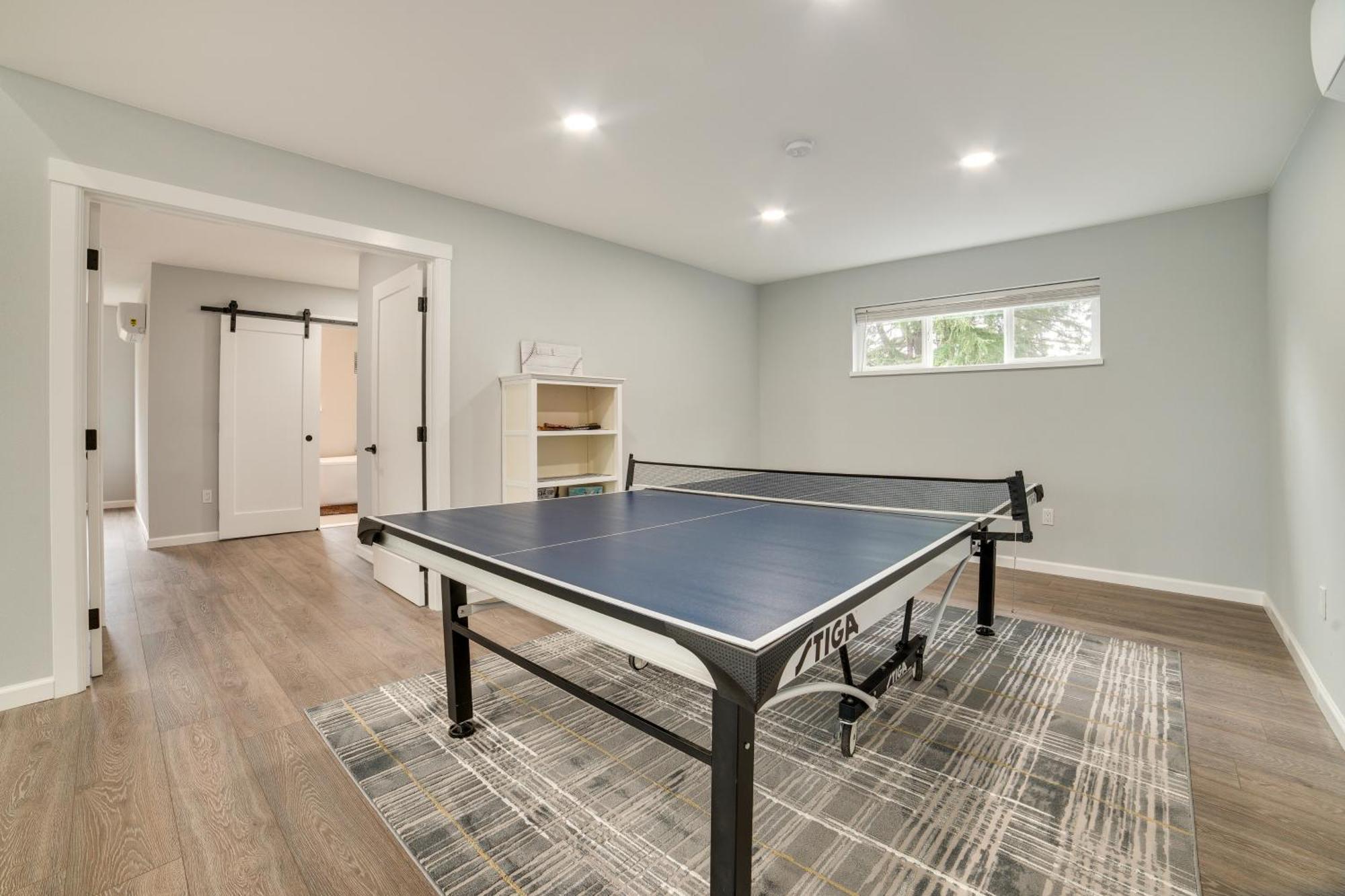 Holiday home Luxe Vacation About 9 Mi To Downtown! *