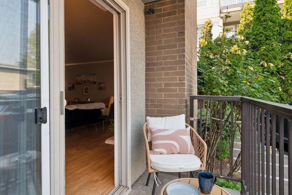 Apartment Vibrant 2bed - Stroll To Sea Space Needle