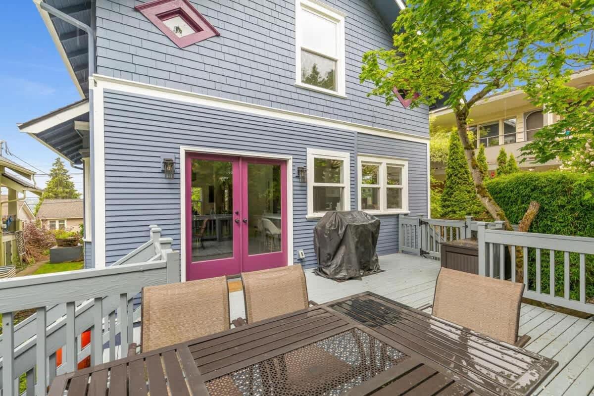 Holiday home Charming Fremont Craftsman With Scenic Views Seattle