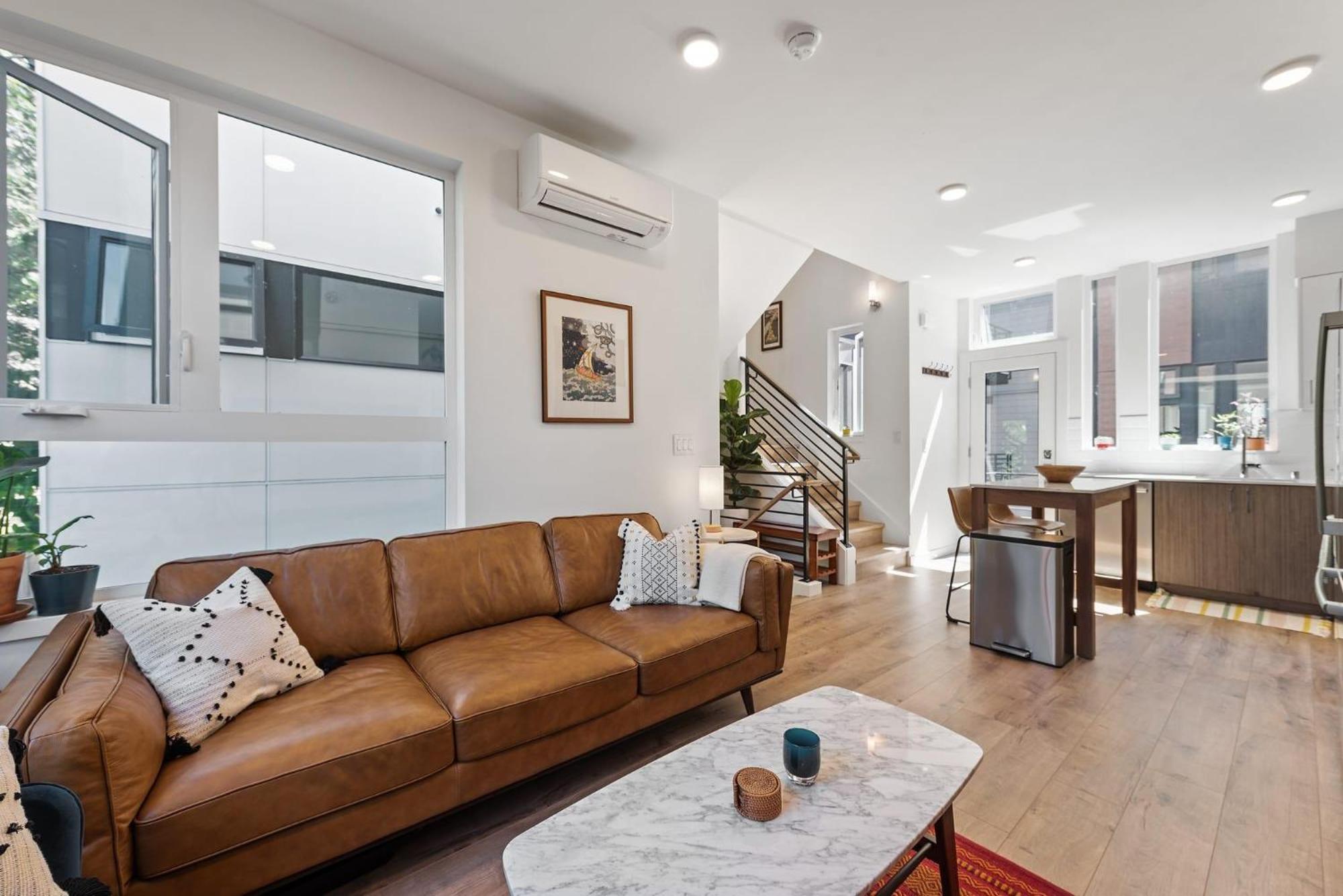 Urban Abode 22 By Betterstay Holiday home