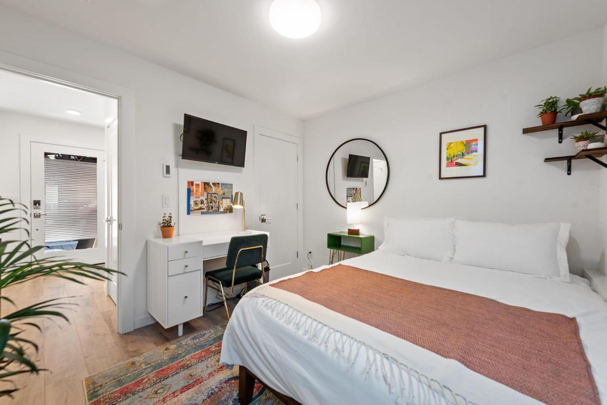 Urban Abode 22 By Betterstay