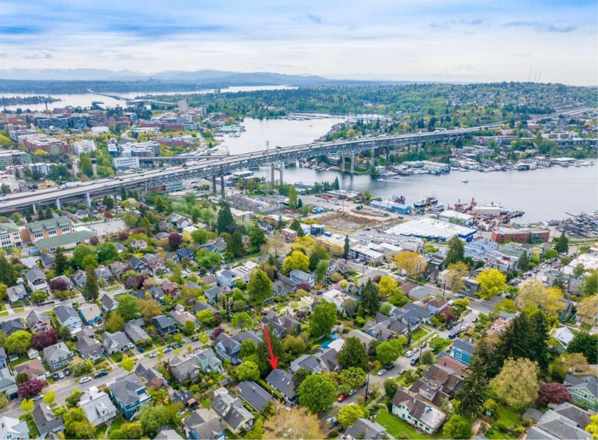 The B By Betterstay * Seattle