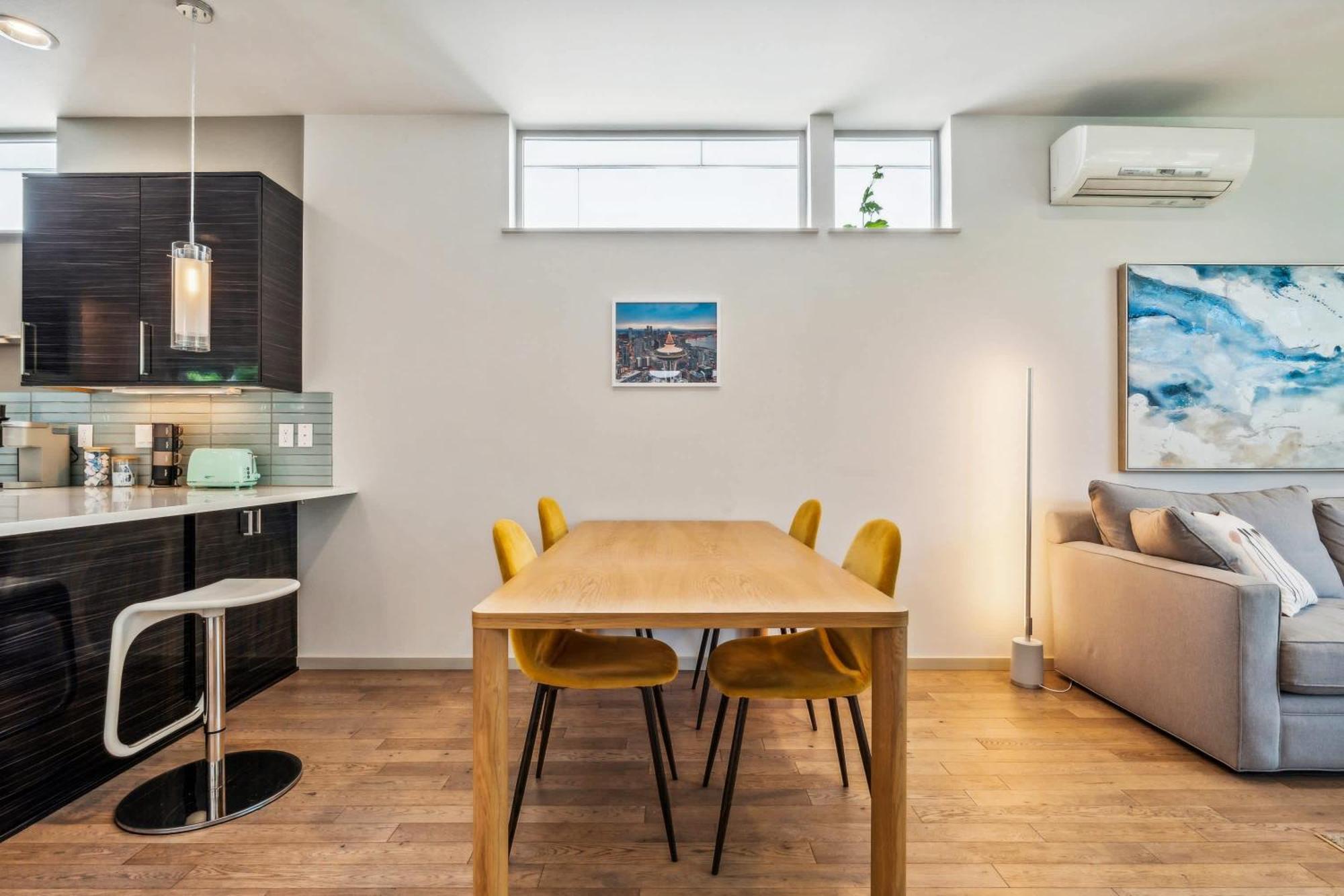 Holiday home 3-story With Private Balcony *