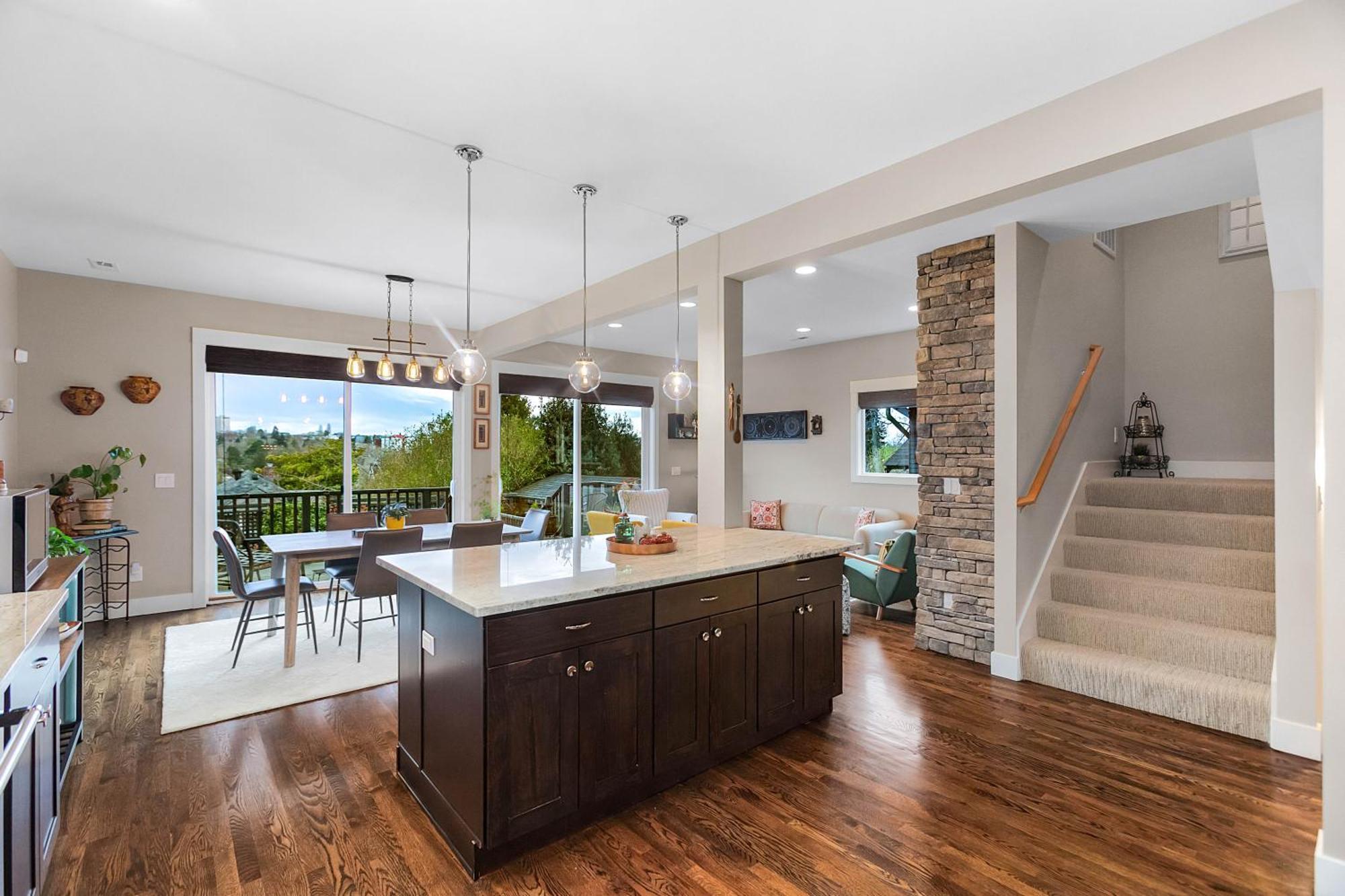 Madrona Bliss A Modern Escape Apartment *