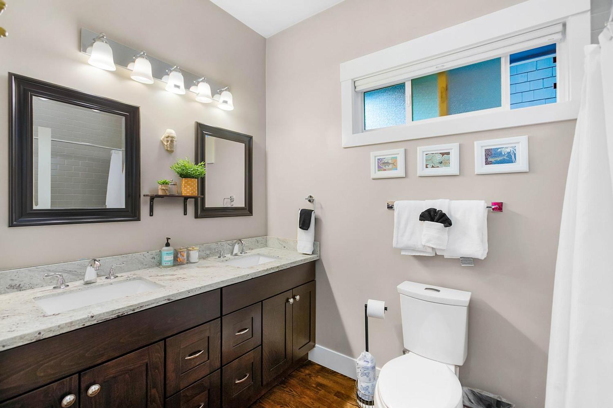 Apartment Madrona Bliss A Modern Escape