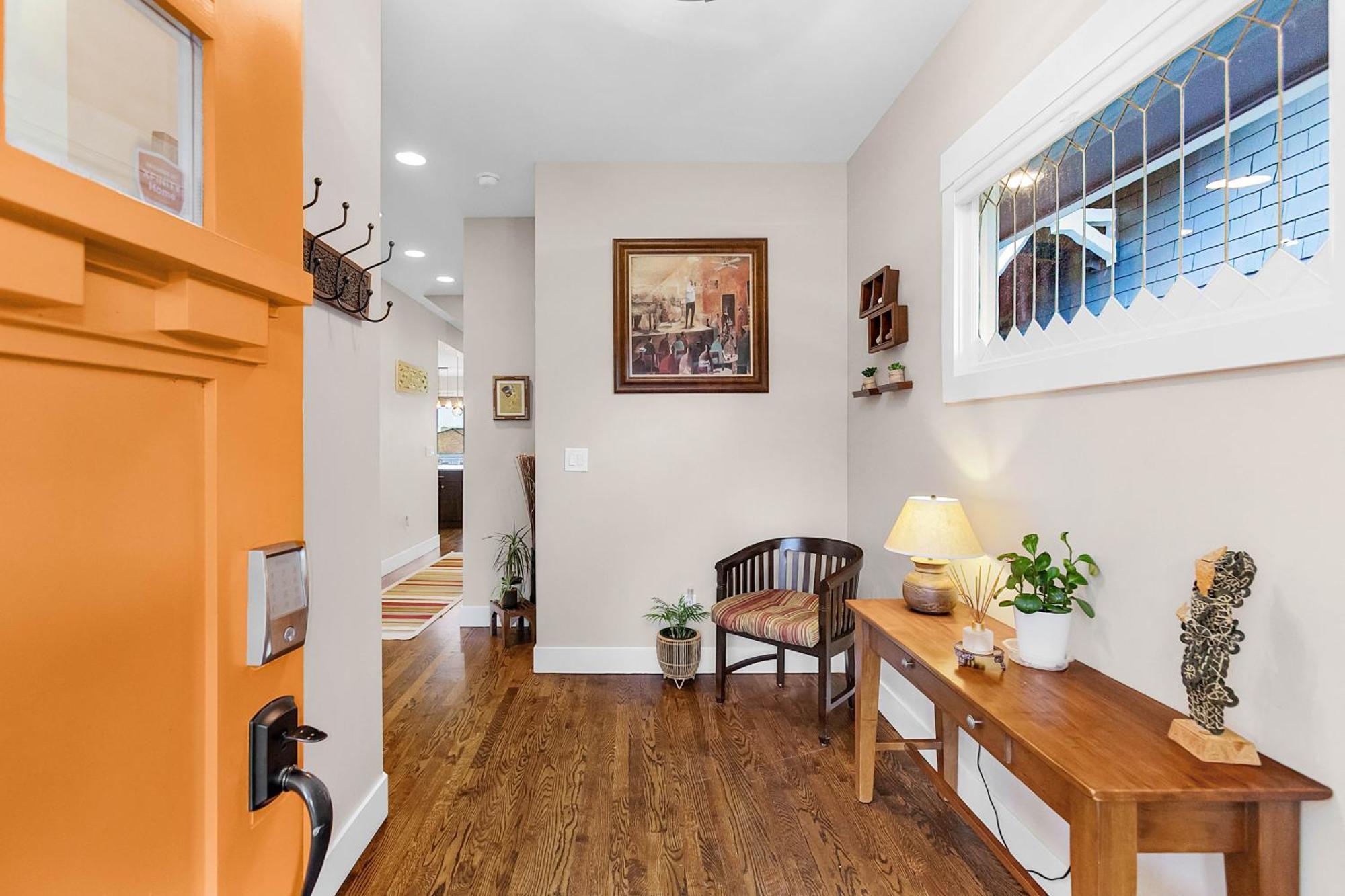 Apartment Madrona Bliss A Modern Escape