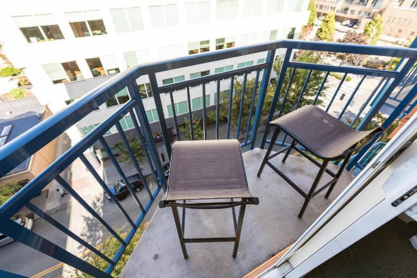 Apartment Space Needle Downtown Modern Story Penthouse *