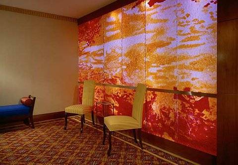 Marriott Waterfront Hotel 4*