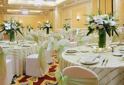 Marriott Waterfront 4*