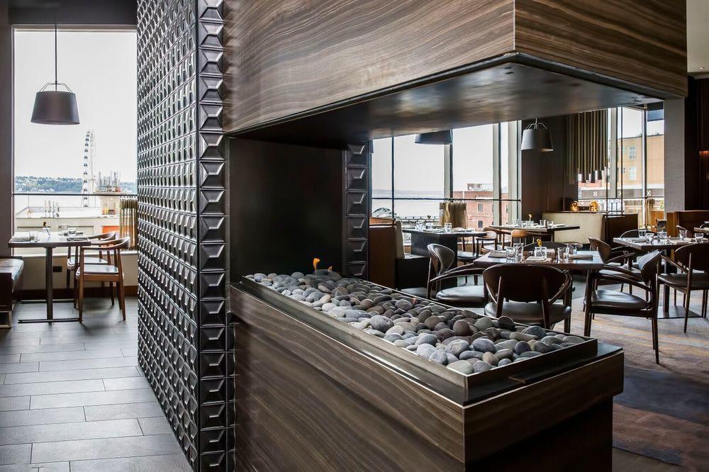Four Seasons Hotel