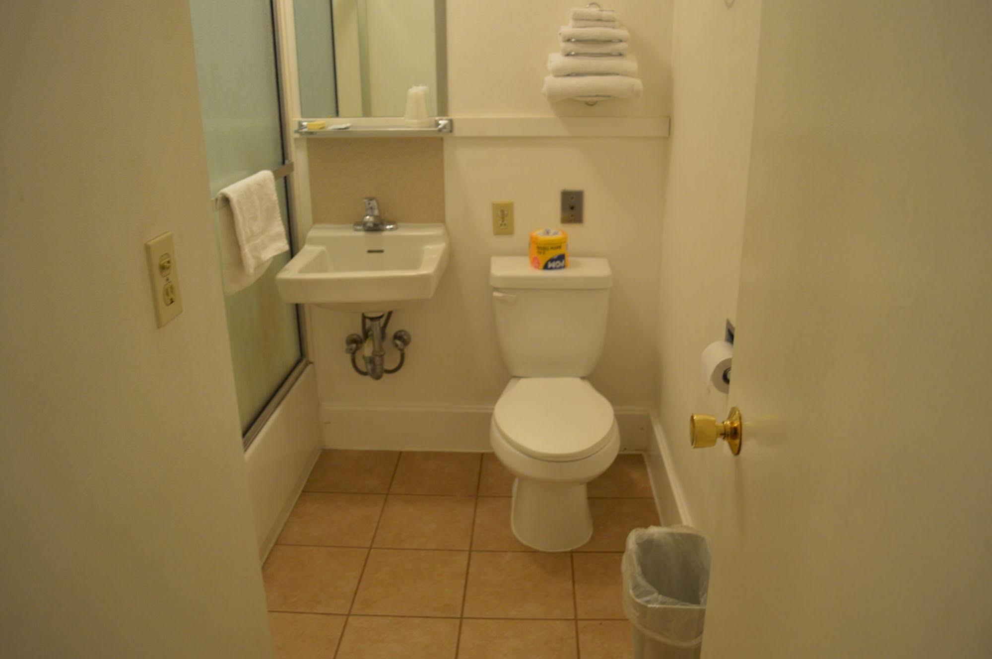 Columbus Motor Motel 2*