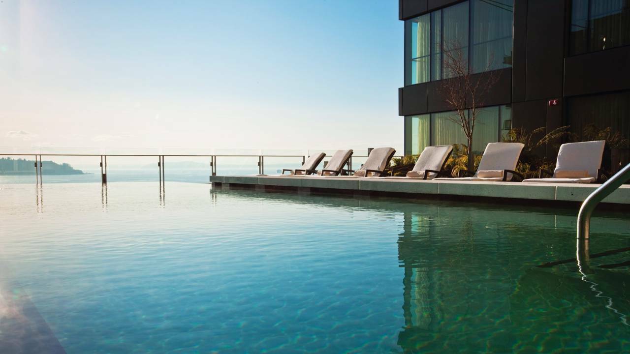 Four Seasons Hotel 5*