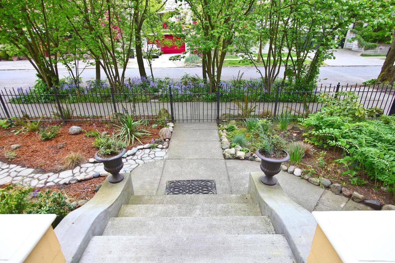 11th Avenue Bed & Breakfast 3*