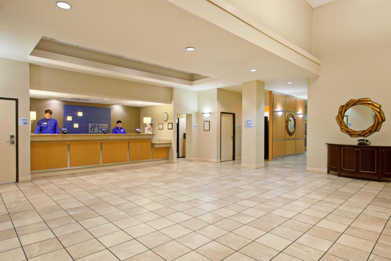 Express & - Center Hotel 3*