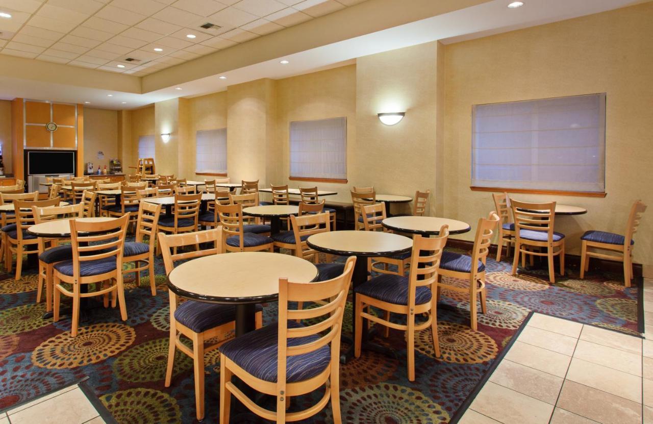Express & - Center Hotel 3*