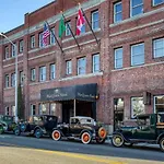 Marqueen Hotel
