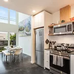2Br 2Ba The Ballard Modish, Seattle Location With Rooftop View