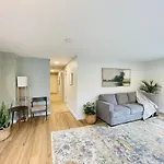Fresh Top Floor Apartment W/ Balcony