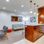 Seattle Condo With Parking, Near Space Needle!