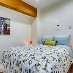 Seattle Condo With Parking, Near Space Needle!