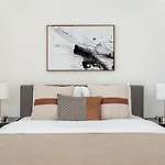 Bell Town Jr 1Br W Rooftop Nr Shopping Dining Sea-651
