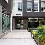 S Lake Union 1Br W Gym Wd Space Needle View Sea-169
