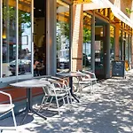 Seattle Among The Trees: In Belltown W/Parking!